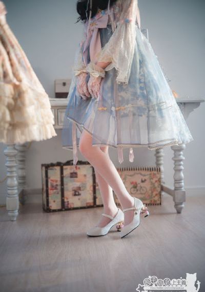 张优婐照绝版_国产剧日韩电影在线